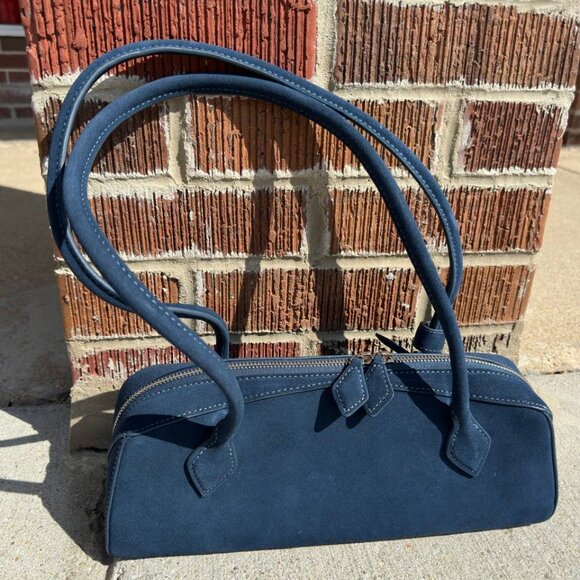 Genuine Suede Bag — Style and Luxury in Every Move - Picture 1 of 13